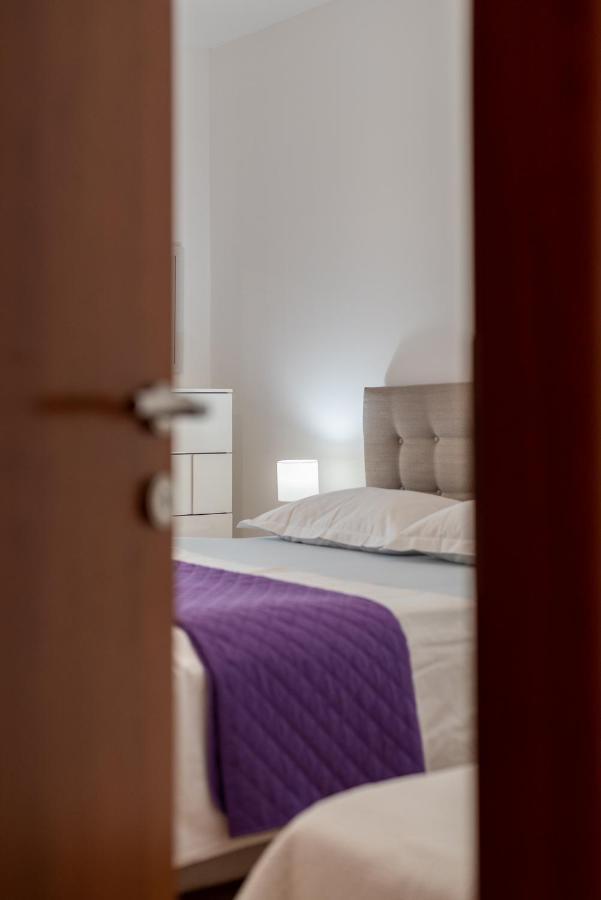 Apartments Fani Trogir Exterior photo